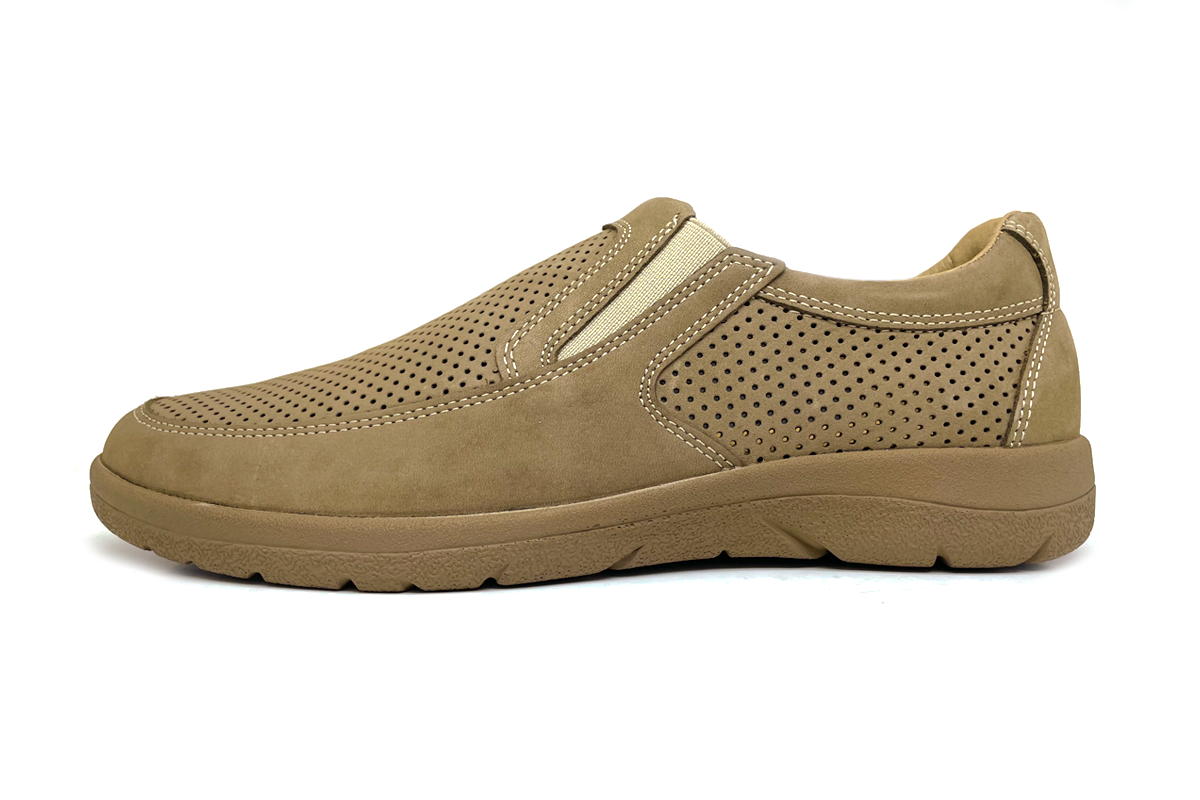 Шкіряні чоловічі лофери Clubshoes бежеві Elastic Light