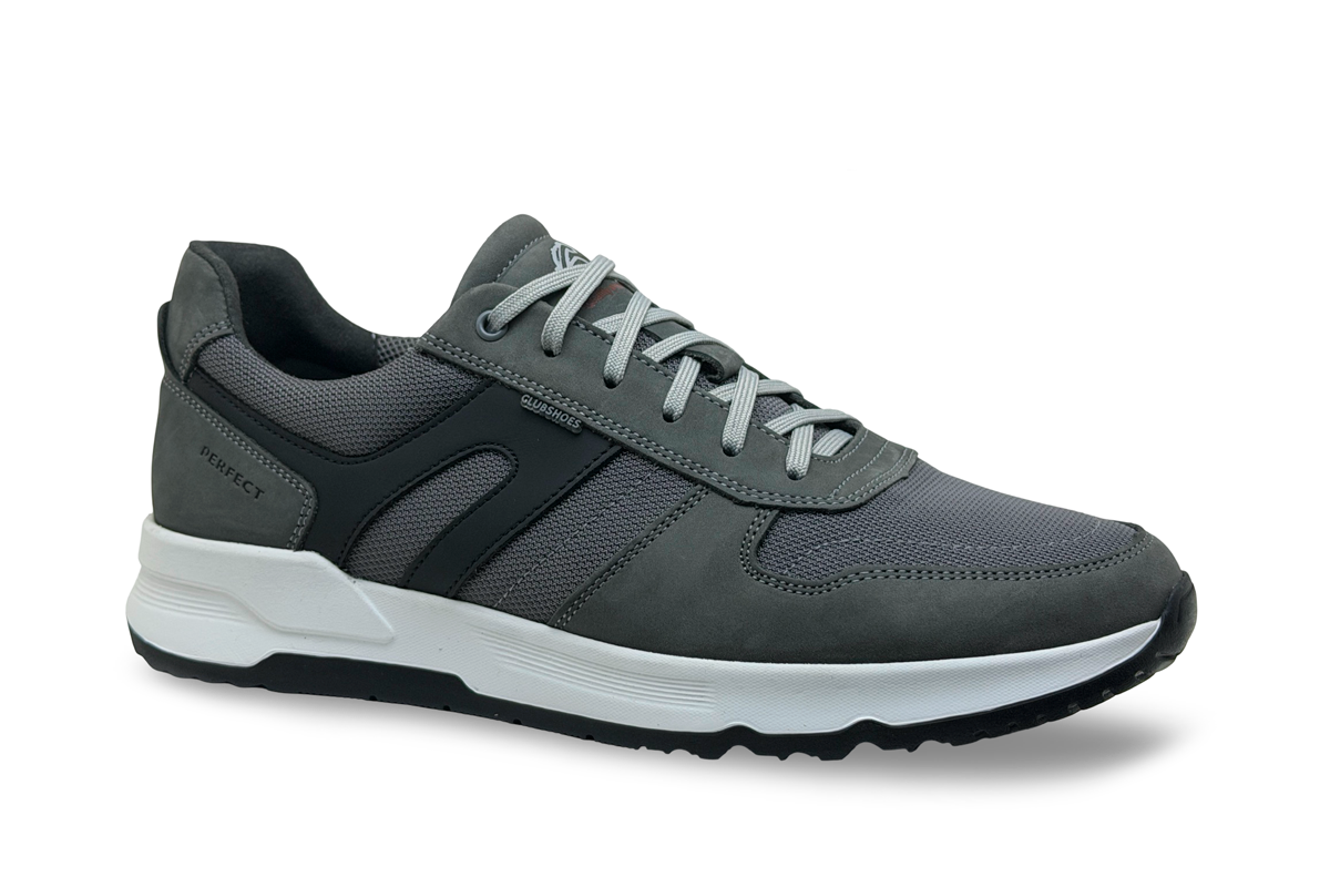 Чоловічі шкіряні кросівки Clubshoes сірі Kobi
