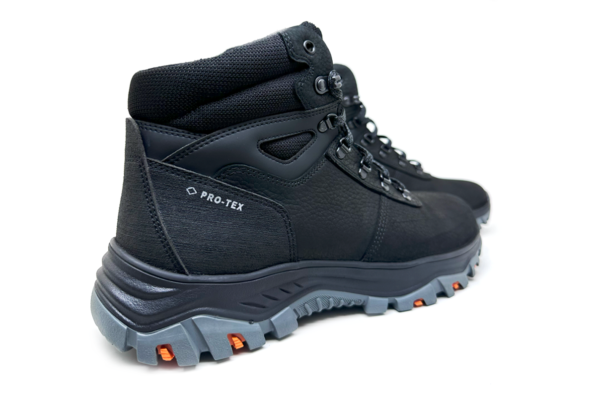 Чоловічі зимові шкіряні черевики Clubshoes чорний Boots