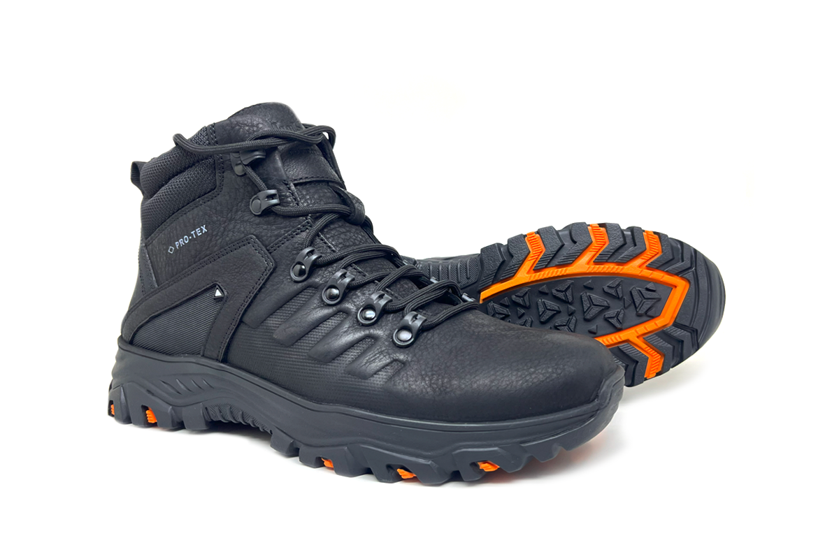 Чоловічі зимові шкіряні черевики Clubshoes чорний Kubro