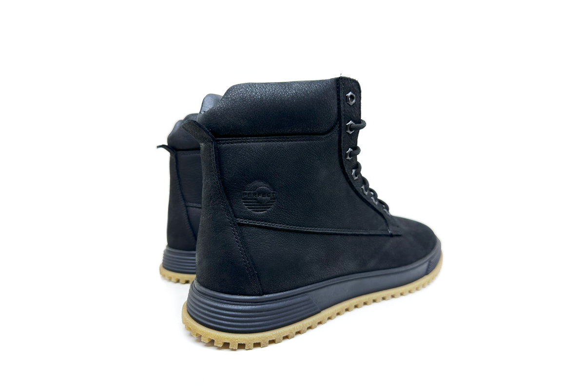 Чоловічі зимові шкіряні черевики Clubshoes чорний Stride