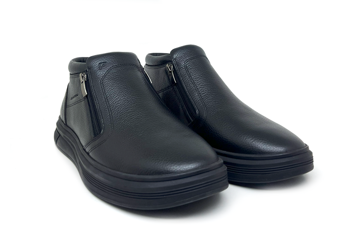 Чоловічі зимові шкіряні черевики Clubshoes чорний Step