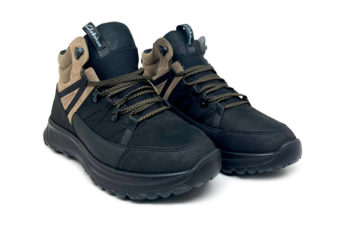 Чоловічі зимові шкіряні черевики Clubshoes беж Tisot Bot