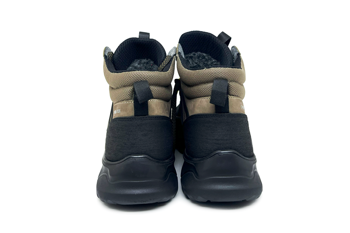 Чоловічі зимові шкіряні черевики Clubshoes беж Tisot Bot