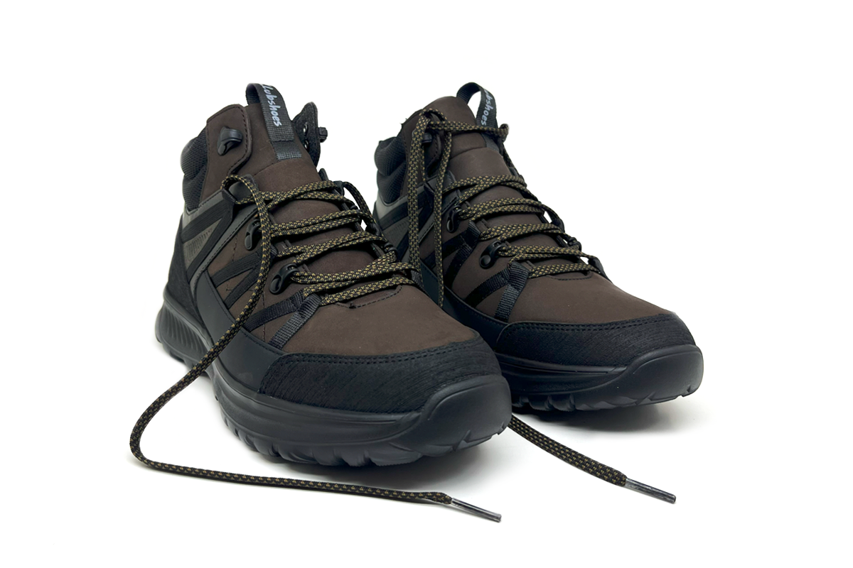 Чоловічі зимові шкіряні черевики Clubshoes коричневі Tisot Bot