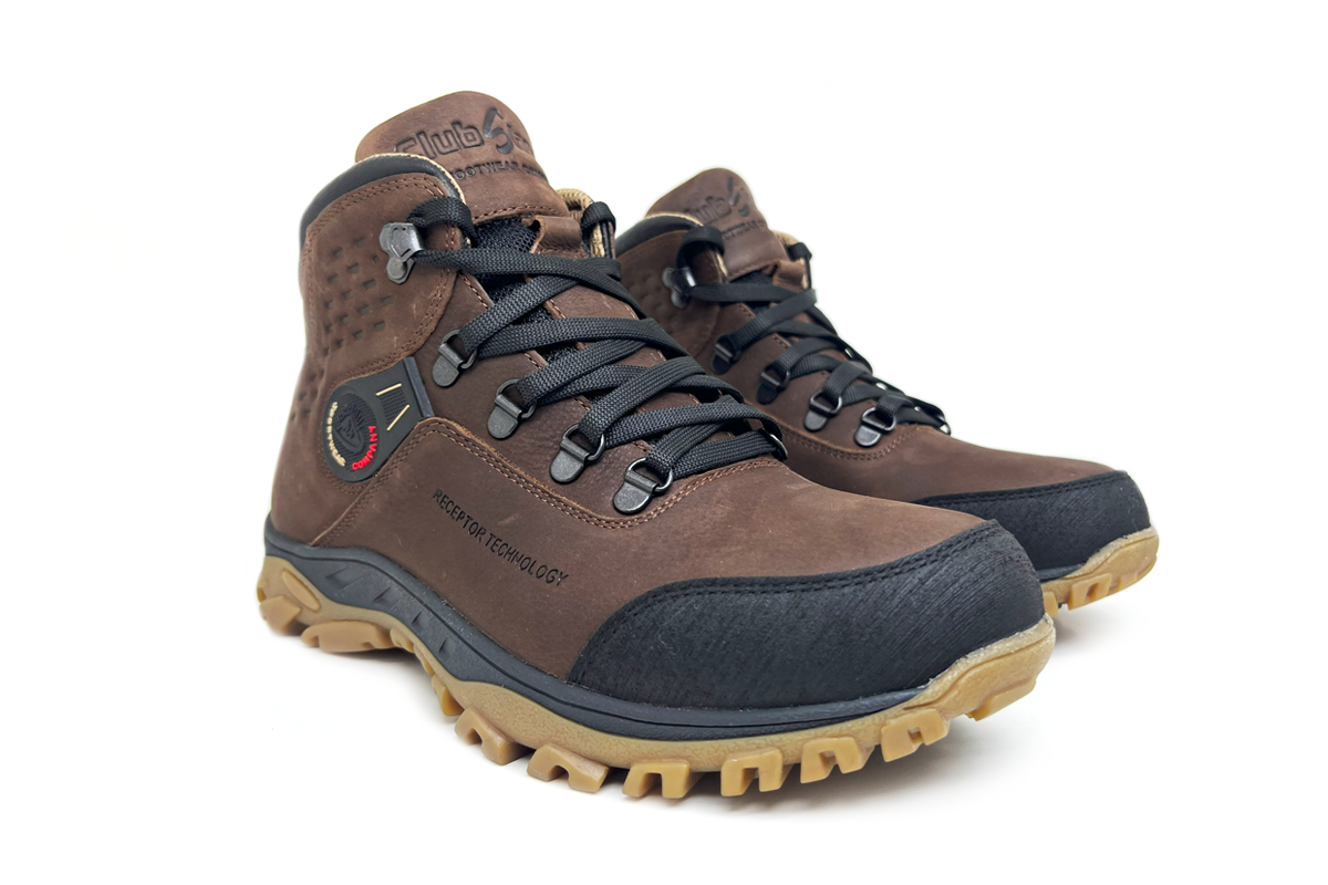 Чоловічі зимові шкіряні черевики Clubshoes коричневі Bootsy 24