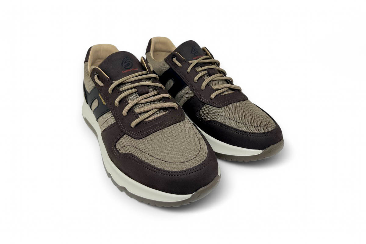 Чоловічі шкіряні кросівки Clubshoes коричневі Kobi