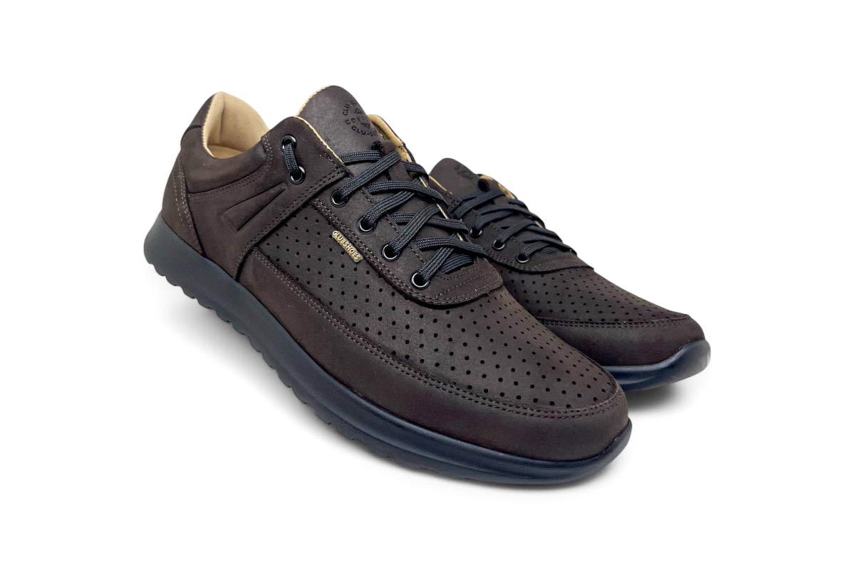 Чоловічі весняні шкіряні черевики Clubshoes коричневі Redin Light