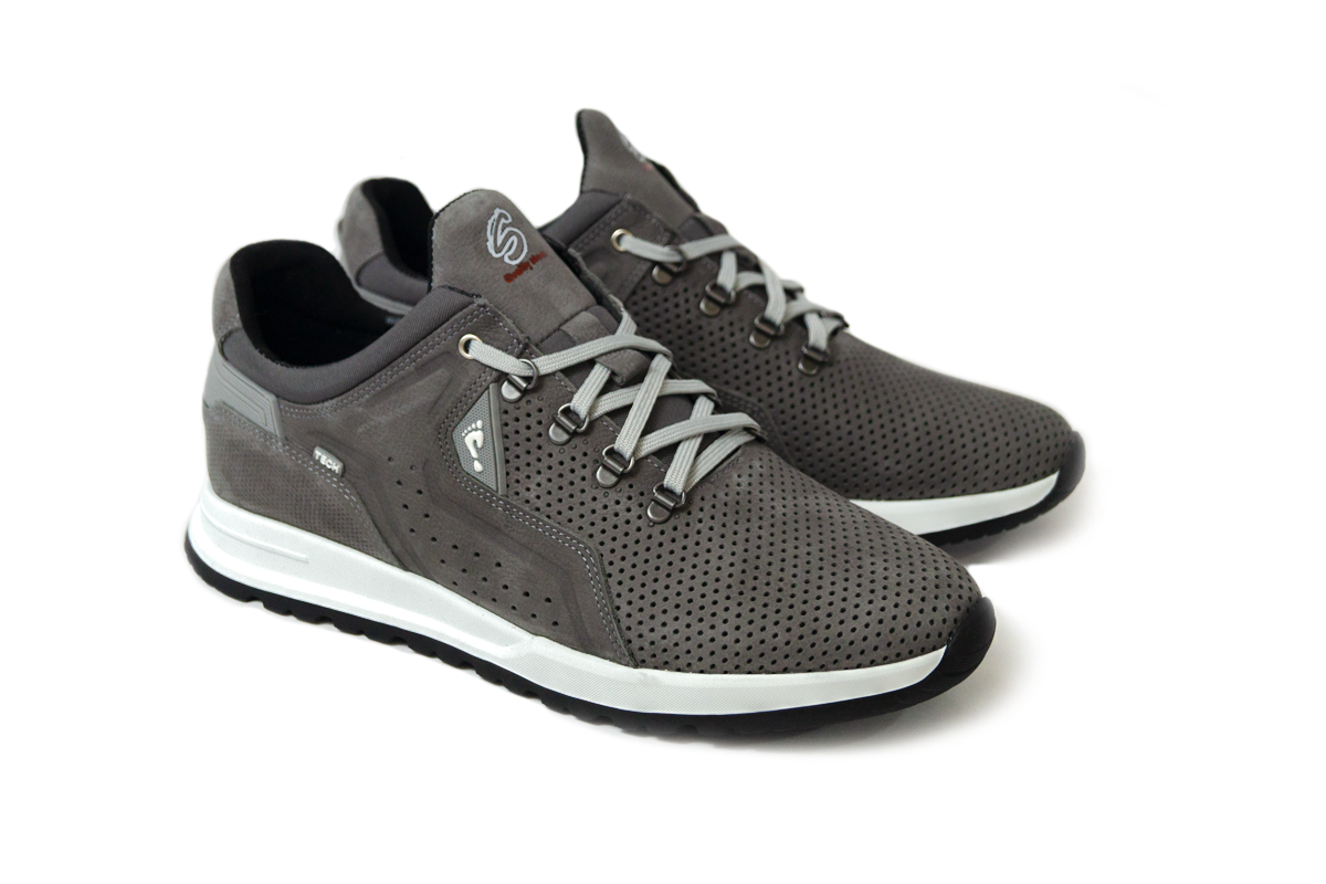 Чоловічі весняні - осінні кроссівки Clubshoes сірі Turin Light