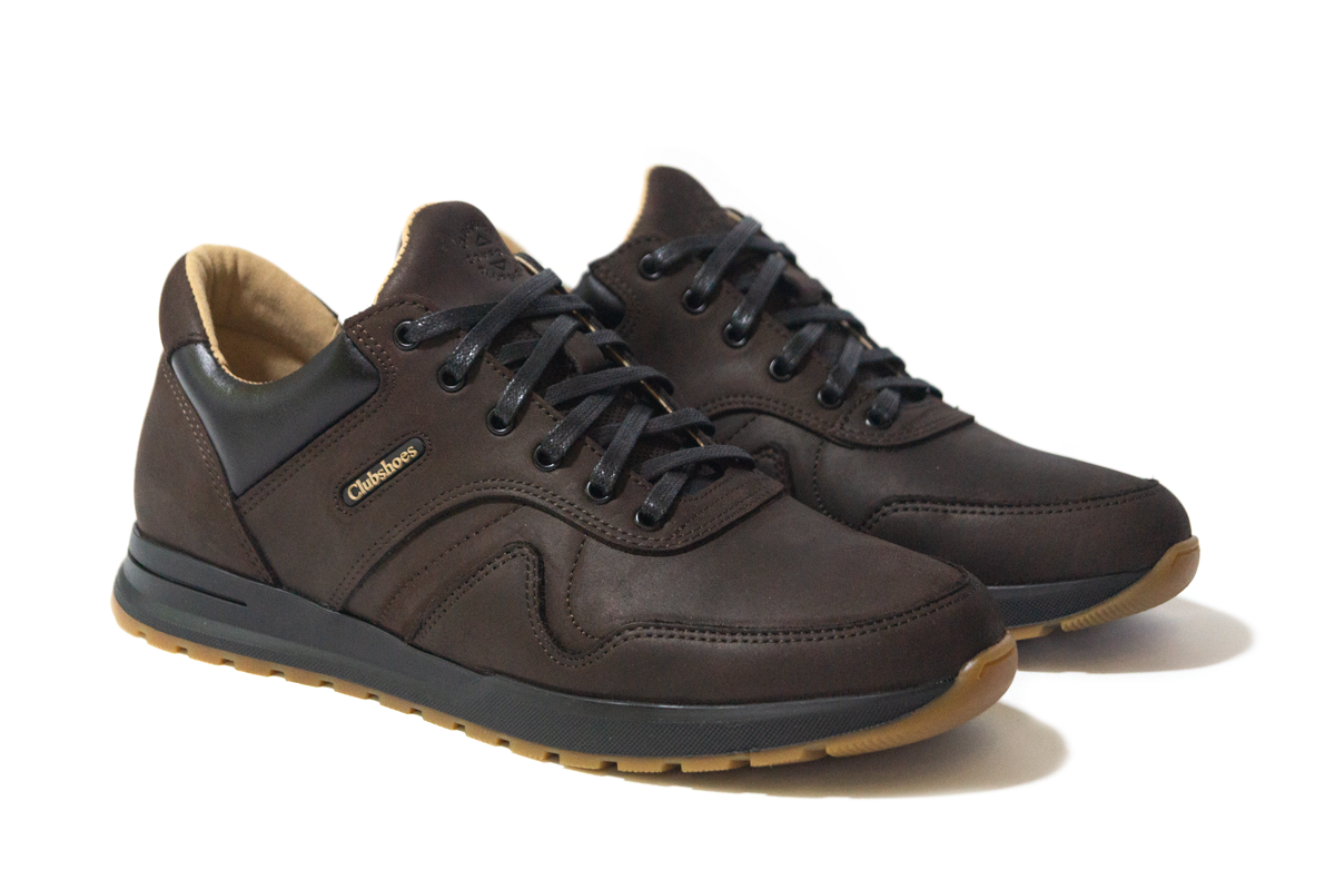 Чоловічі весняні - осінні шкіряні кросівки Clubshoes коричневі Rossi