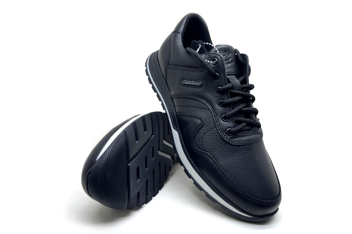 Чоловічі весняні - осінні шкіряні кросівки Clubshoes чорний Rossi