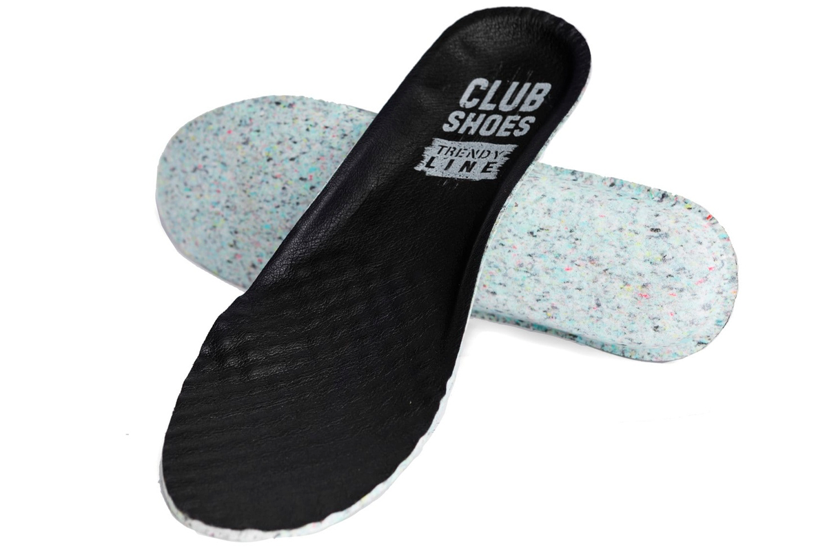 Чоловічі весняні - осінні шкіряні кросівки Clubshoes чорний Rossi