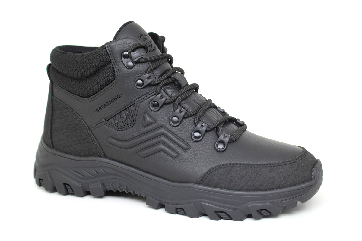 Чоловічі зимові шкіряні черевики Clubshoes чорний Shobs