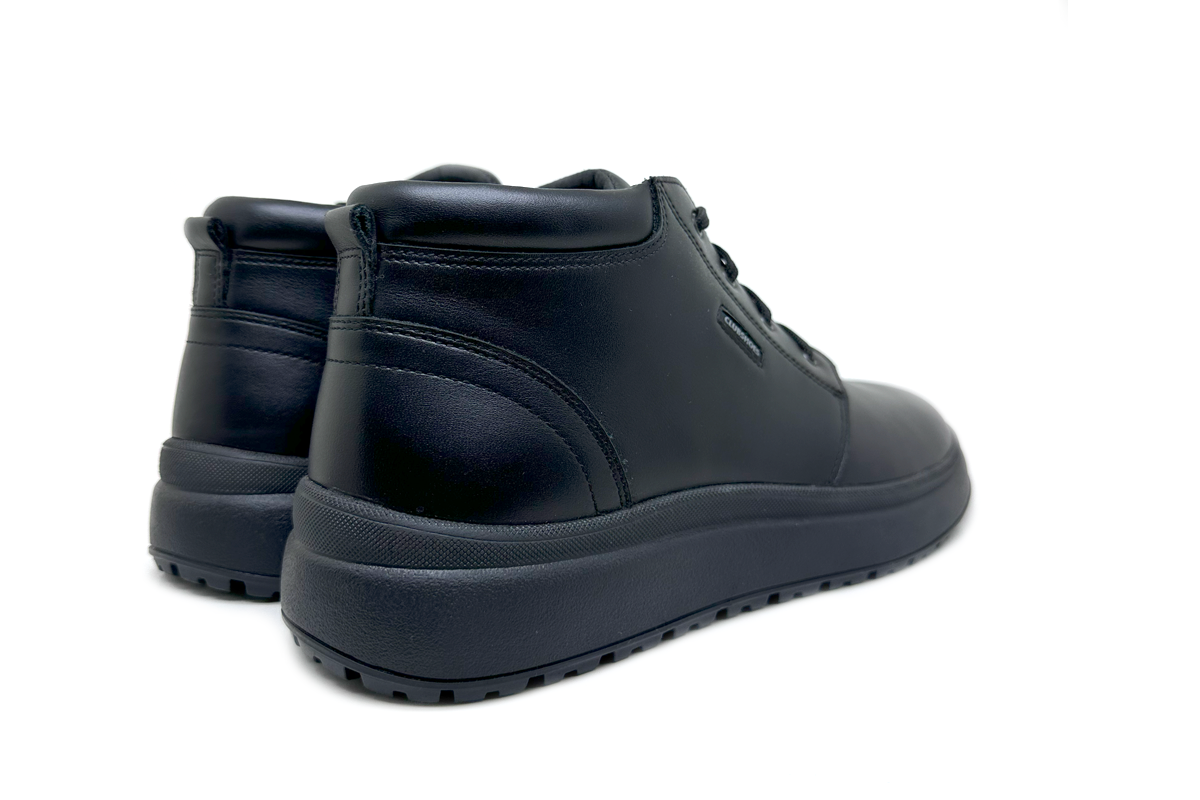 Чоловічі зимові шкіряні черевики Clubshoes чорний Styleco