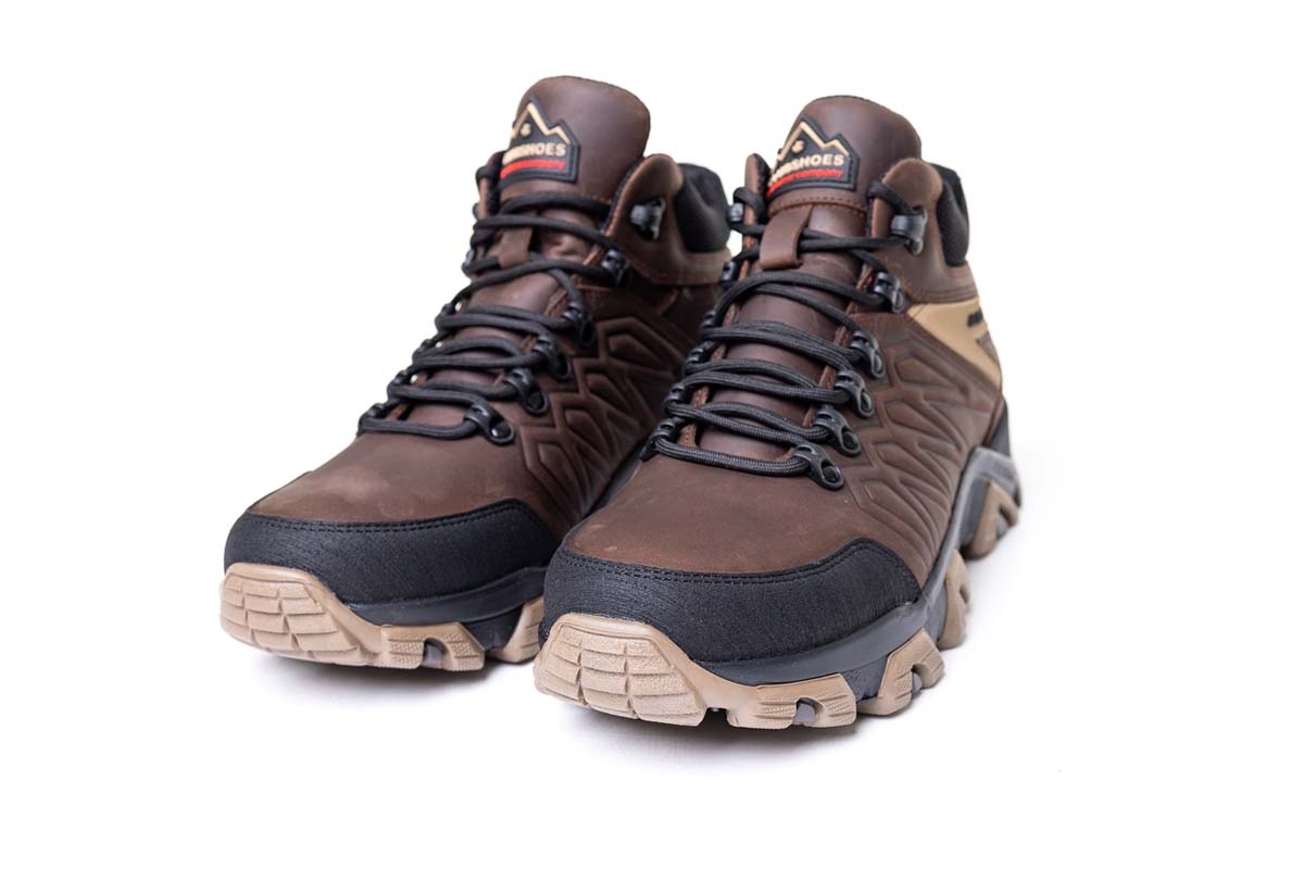 Чоловічі зимові шкіряні черевики Clubshoes коричневий Shox