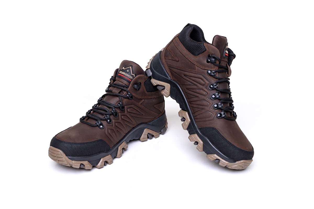 Чоловічі зимові шкіряні черевики Clubshoes коричневий Shox