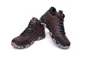 Чоловічі зимові шкіряні черевики Clubshoes коричневий Shox
