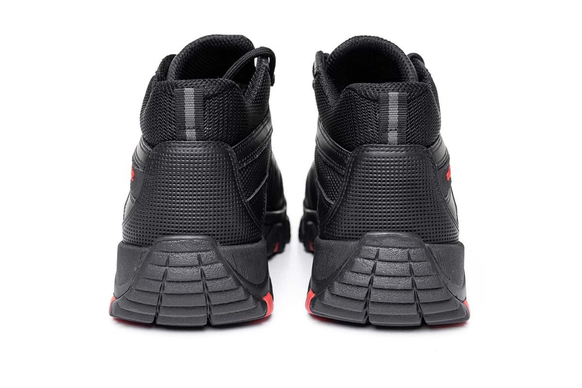 Чоловічі зимові шкіряні черевики Clubshoes чорно - червоний Shox
