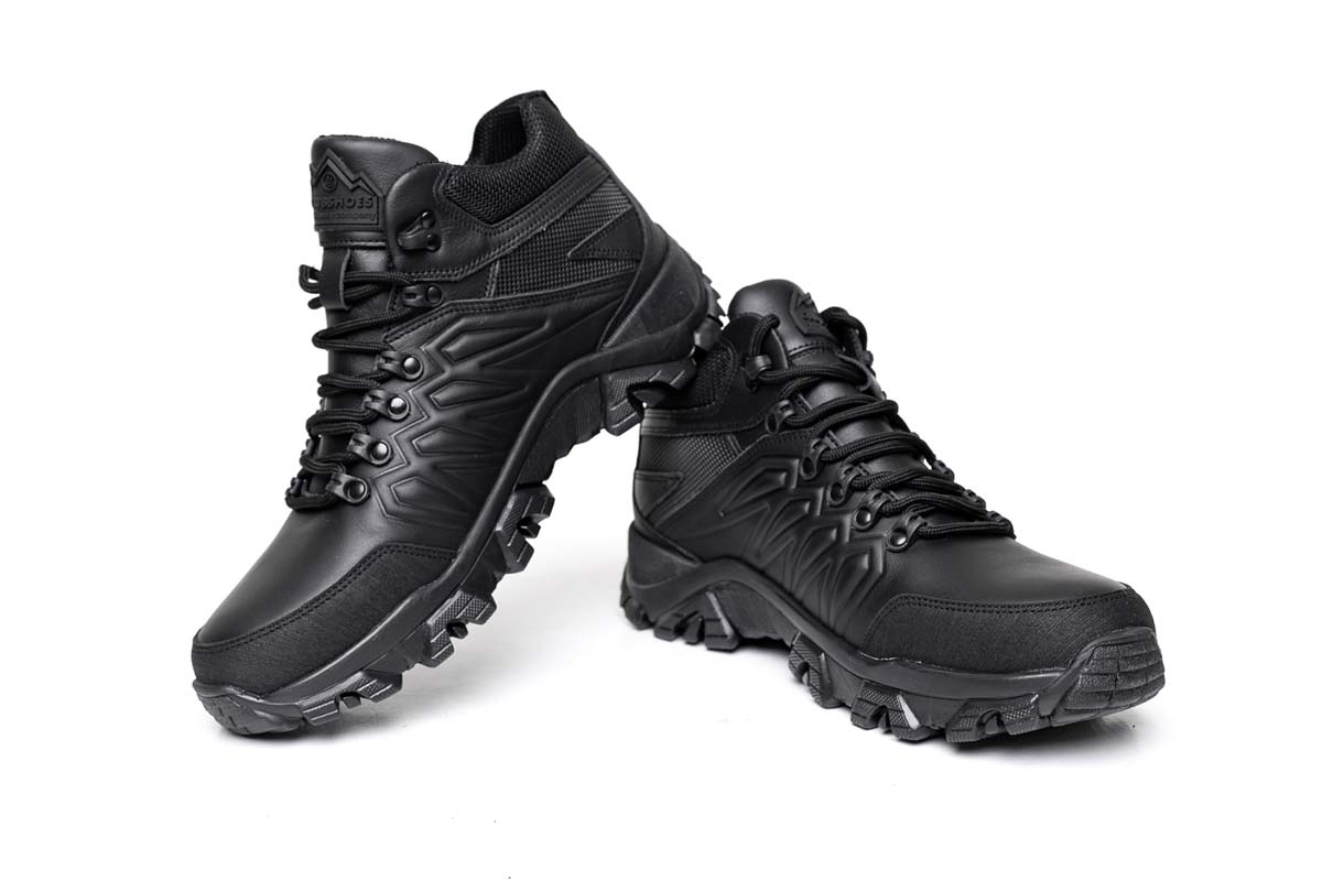 Чоловічі зимові шкіряні черевики Clubshoes чорний Shox