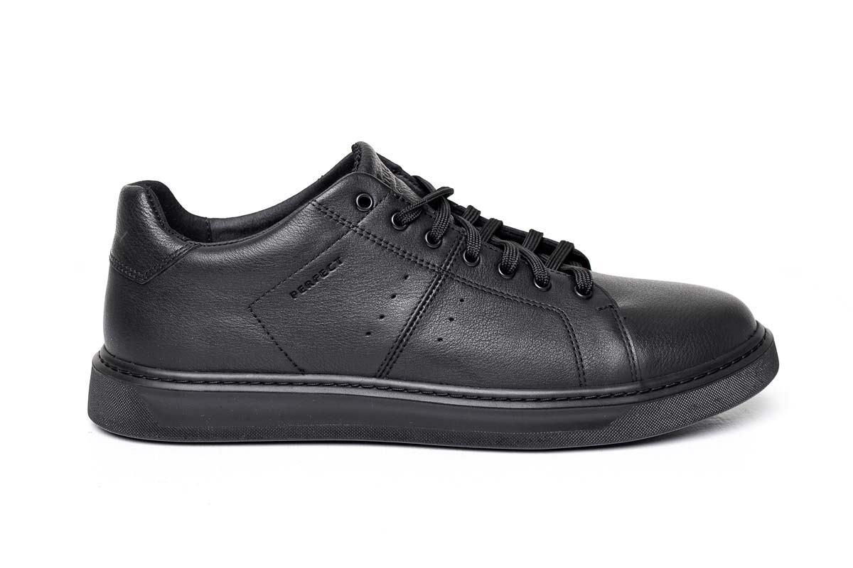 Чоловічі весняні - осінні шкіряні черевики Clubshoes чорний Perfect