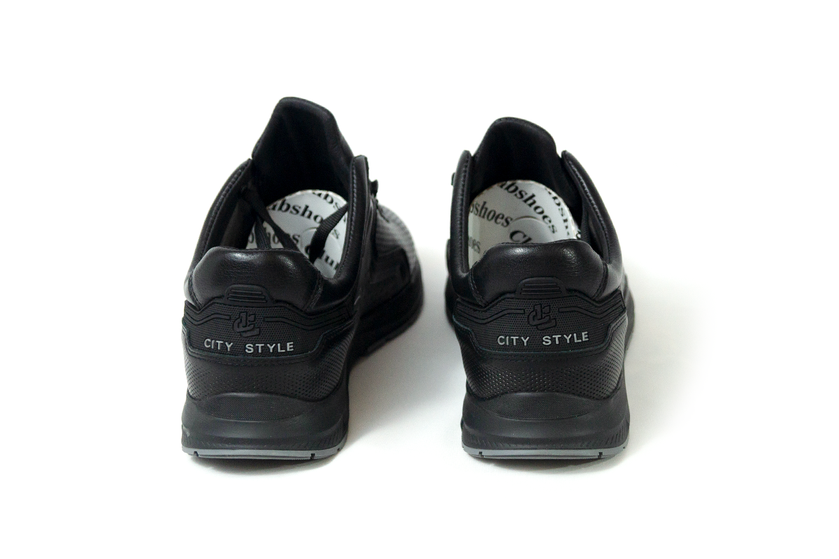 Чоловічі весняні - осінні шкіряні кроссівки Clubshoes чорний Turin Light