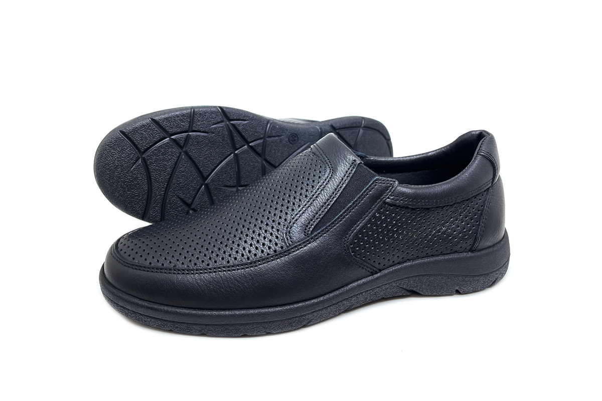 Шкіряні чоловічі лофери Clubshoes чорний Elastic Light